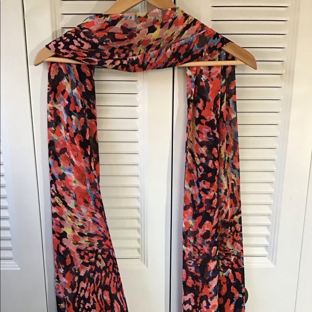 Cabi scarf